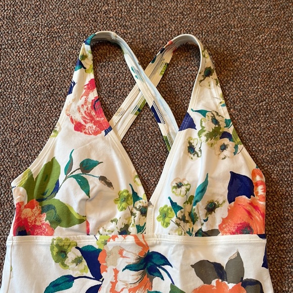 Tommy Bahama Floral Dress - Picture 2 of 4